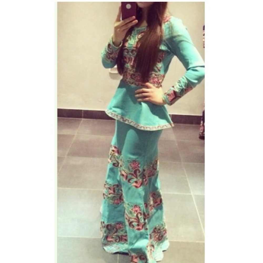 Custom-made modest peplum embroidered dress/thobe